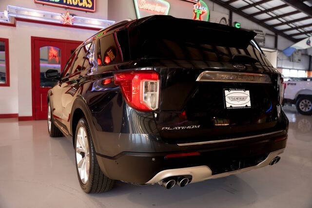 2022 Ford Explorer Platinum