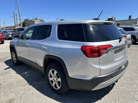 2017 GMC Acadia SLE-1