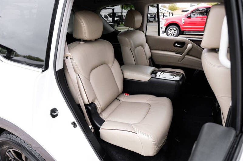 2017 Nissan Armada Platinum