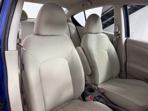 2015 Nissan Versa