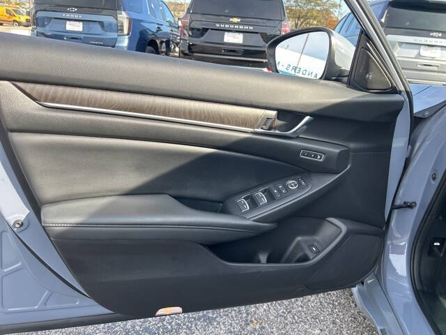 2022 Honda Accord Hybrid Touring