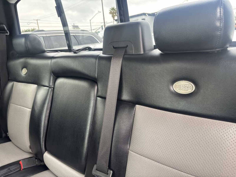 2005 Ford F-150 Lariat