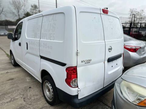 2016 Nissan NV200