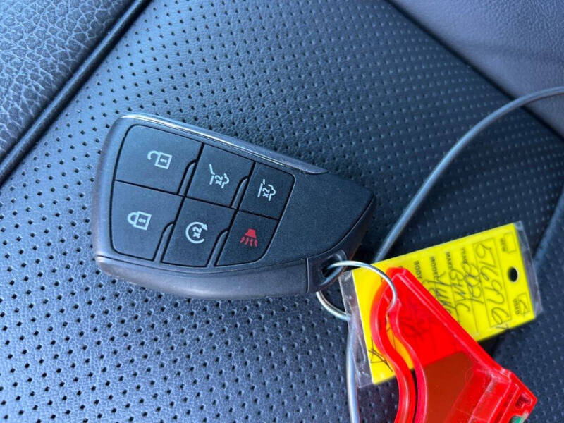 2023 GMC Yukon XL Denali