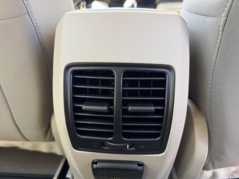 2016 Ford C-MAX Hybrid SE