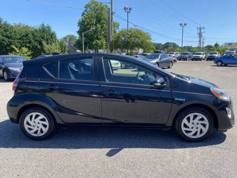 2015 Toyota Prius c Three