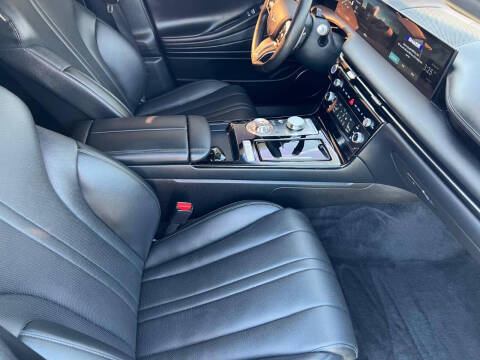 2025 Genesis G80 2.5T