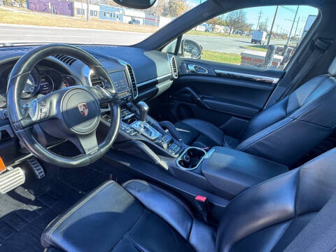 2012 Porsche Cayenne S