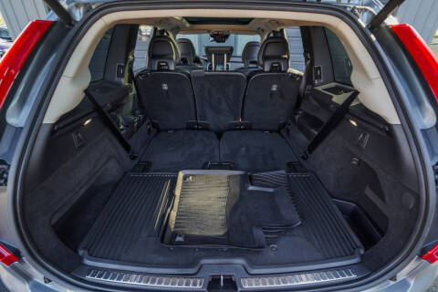 2018 Volvo XC90 T5 Momentum 7-Passenger