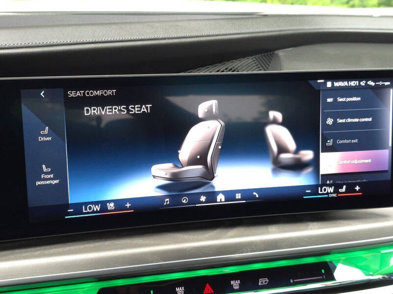 2023 BMW 7 Series 740i