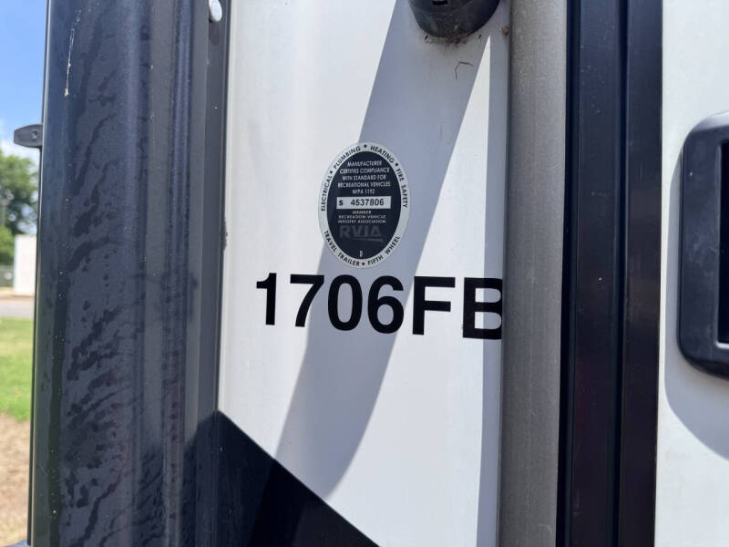 2018 Winnebago 1706FB