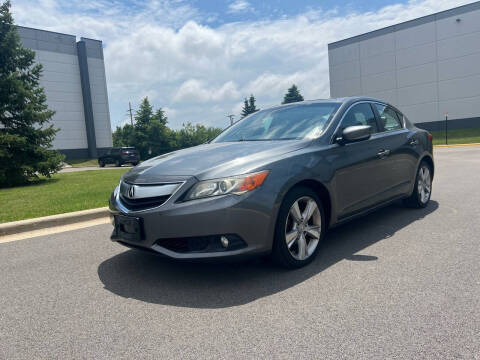 2013 Acura ILX for sale at TOP YIN MOTORS in Mount Prospect IL