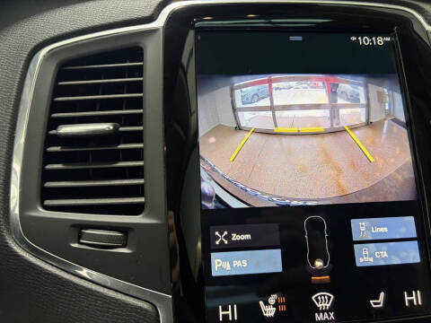 2020 Volvo XC90 T5 Momentum