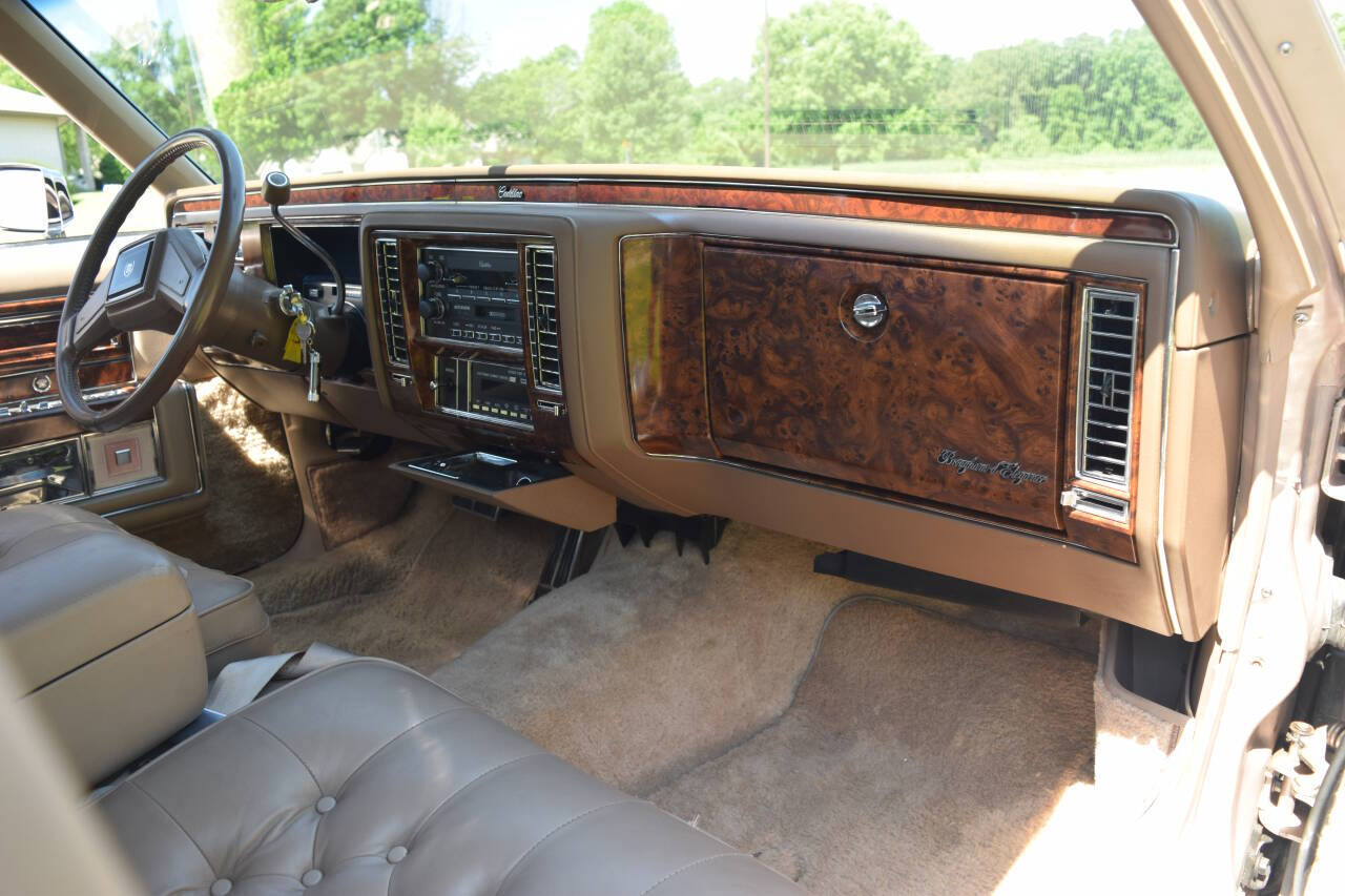 1991 Cadillac Brougham 180