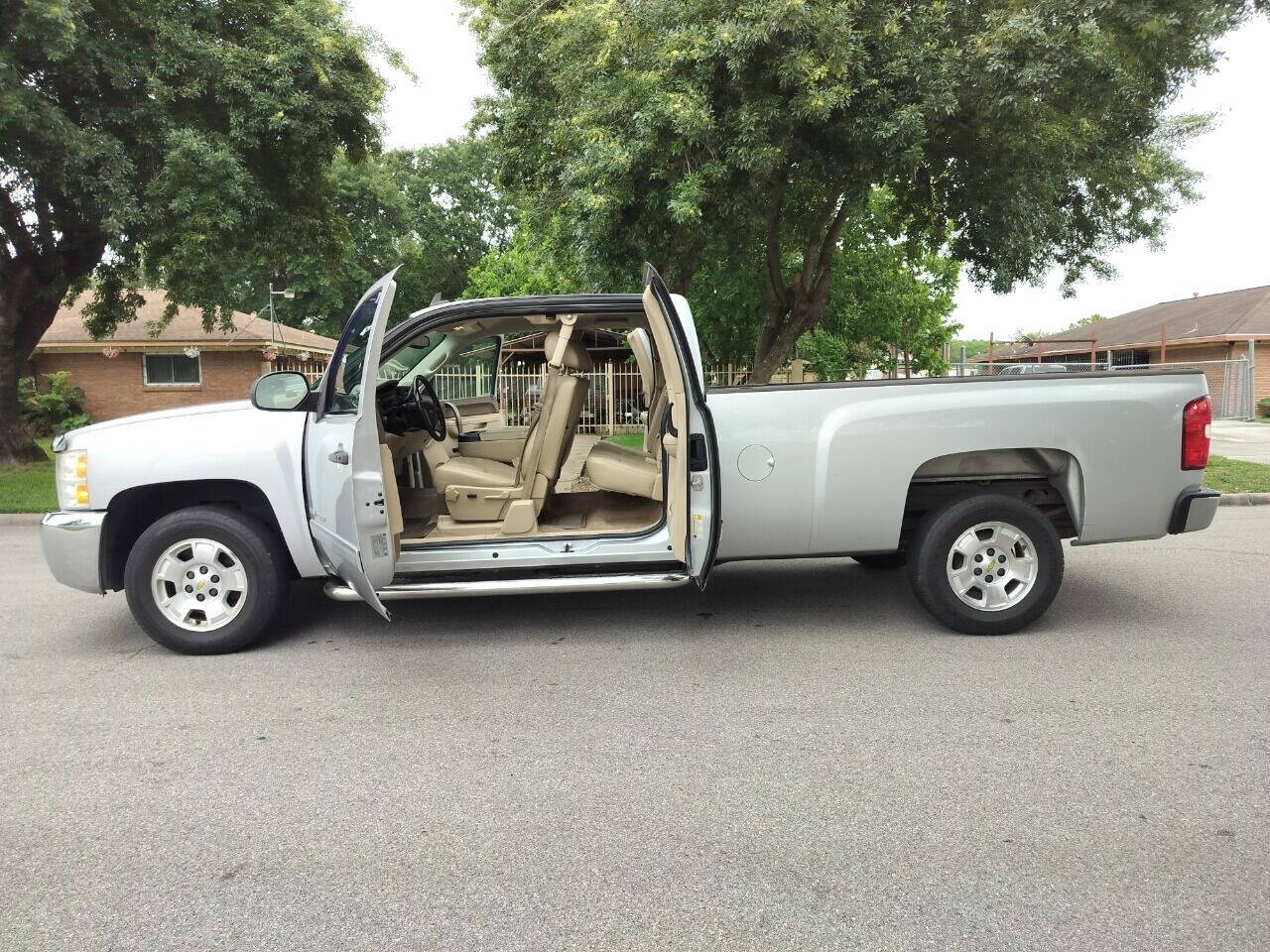 2013 Chevrolet Silverado 1500 for sale at Affordable Auto Plex in Houston, TX