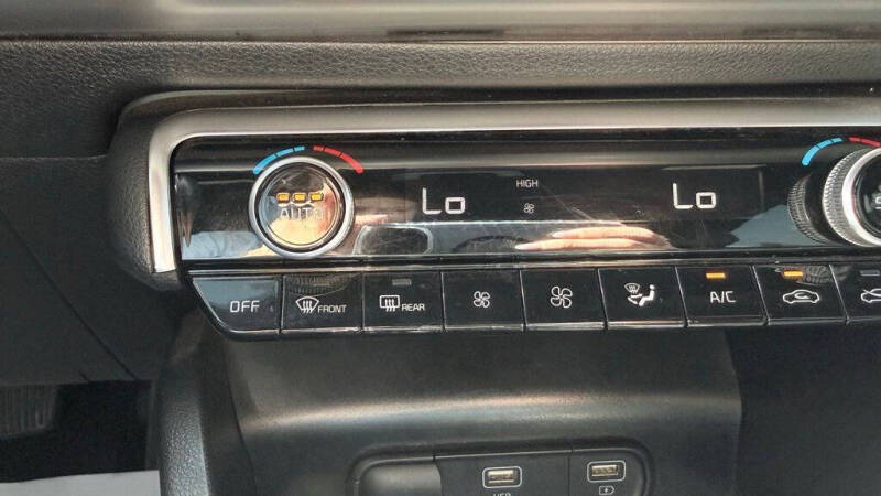 2023 Kia K5