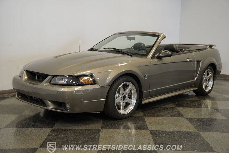 2001 Ford Mustang SVT Cobra