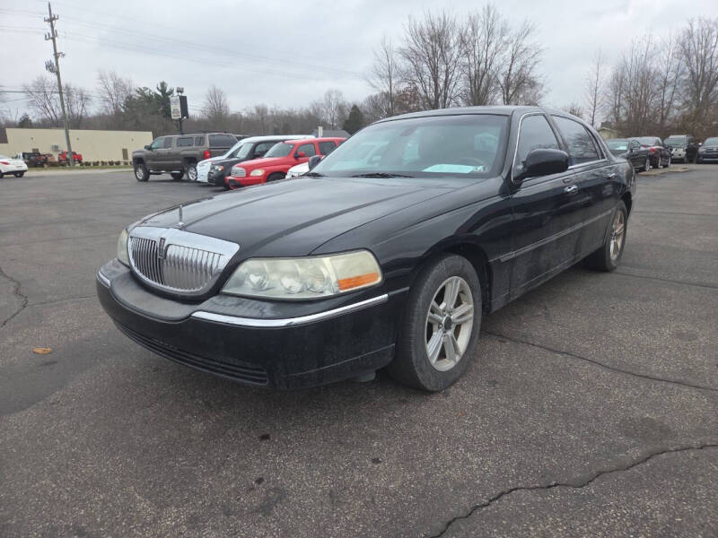 2003 Lincoln Town Car Signature