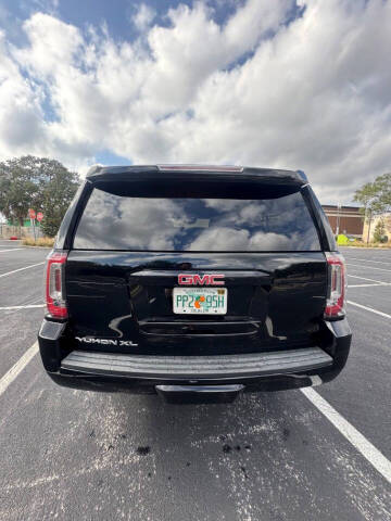 2019 GMC Yukon XL SLT