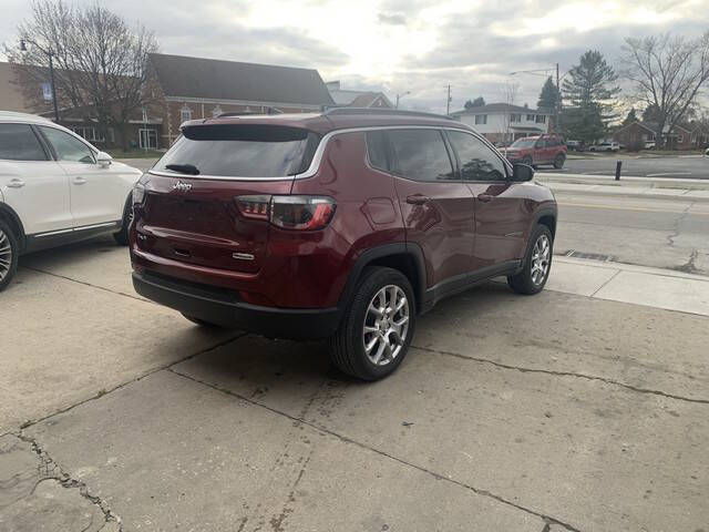 2022 Jeep Compass Latitude Lux