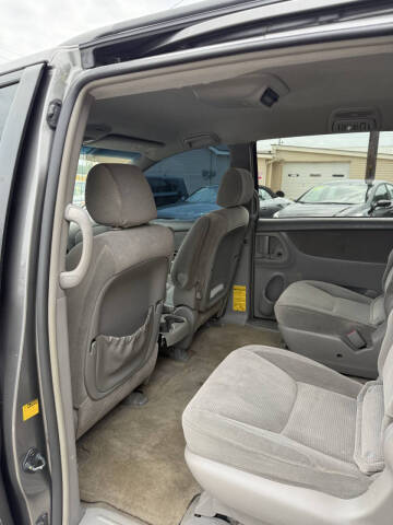 2005 Toyota Sienna CE 7 Passenger