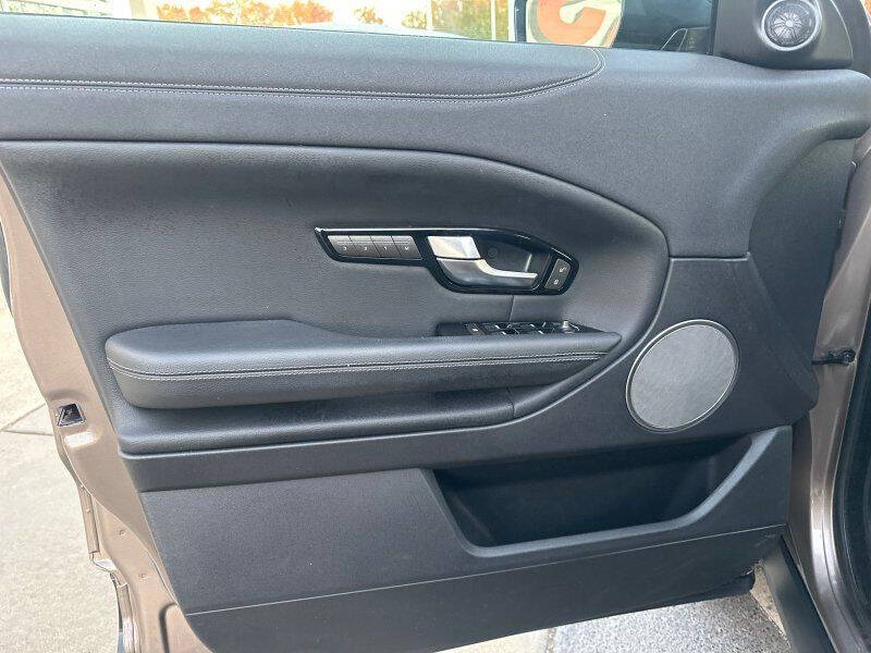 2018 Land Rover Range Rover Evoque SE Premium