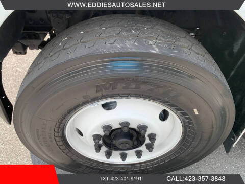 2015 Freightliner M2 106