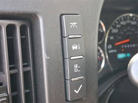 2023 Chevrolet Express 2500