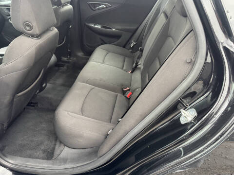 2018 Chevrolet Malibu LS