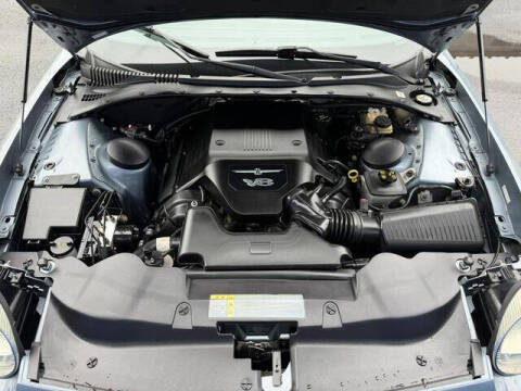 2005 Ford Thunderbird Deluxe