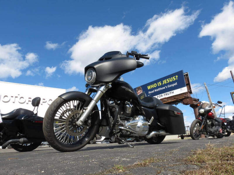 2017 Harley-Davidson Street Glide