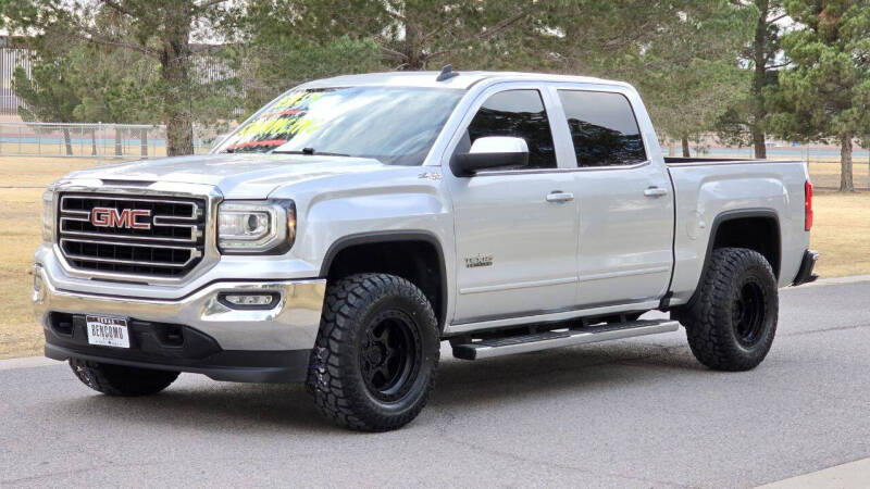 2017 GMC Sierra 1500 SLE photo 4