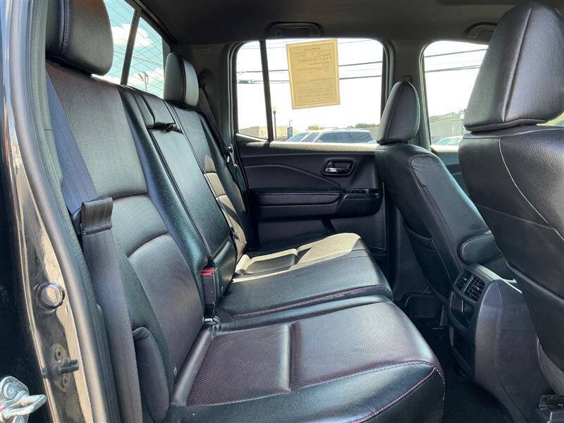 2017 Honda Ridgeline Black Edition