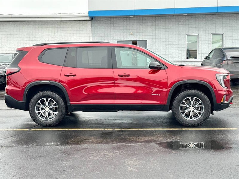 2024 GMC Acadia AT4