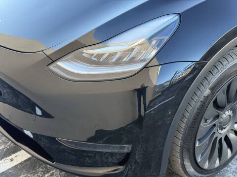 2023 Tesla Model Y Long Range