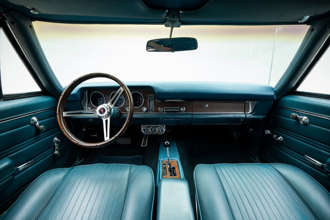 1968 Pontiac GTO 65