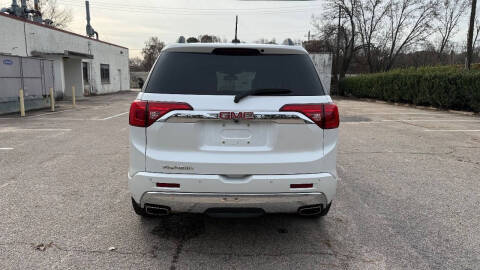 2017 GMC Acadia Denali