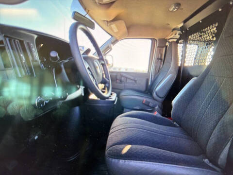 2024 Chevrolet Express 2500