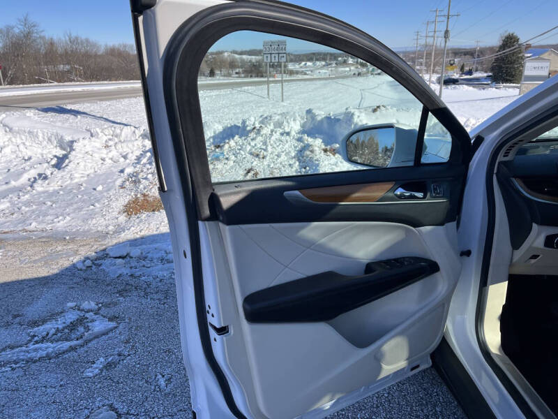 2016 Lincoln MKC Reserve