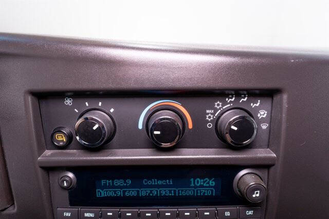 2024 Chevrolet Express 2500