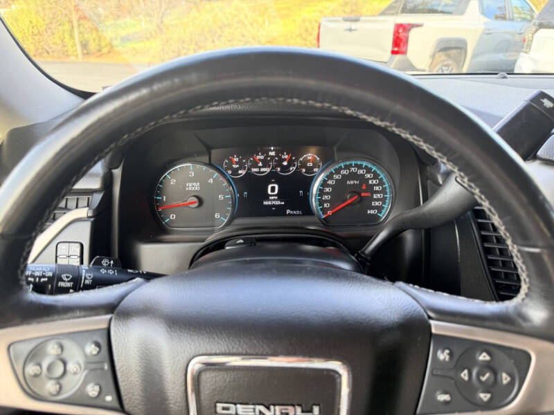 2017 GMC Yukon Denali