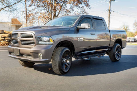 2015 RAM 1500 for sale at CROSSROAD MOTORS in Caseyville IL