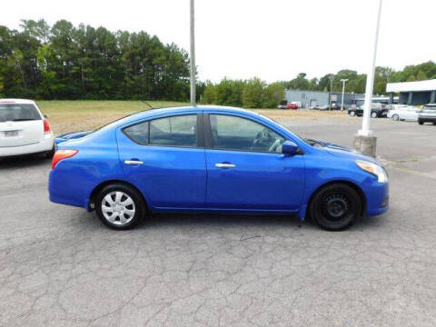 2015 Nissan Versa 1.6 SV