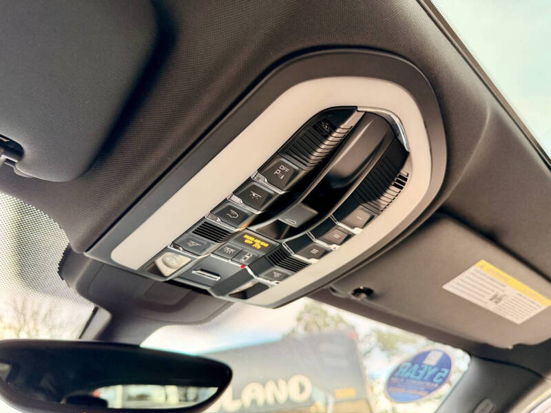 2013 Porsche Cayenne