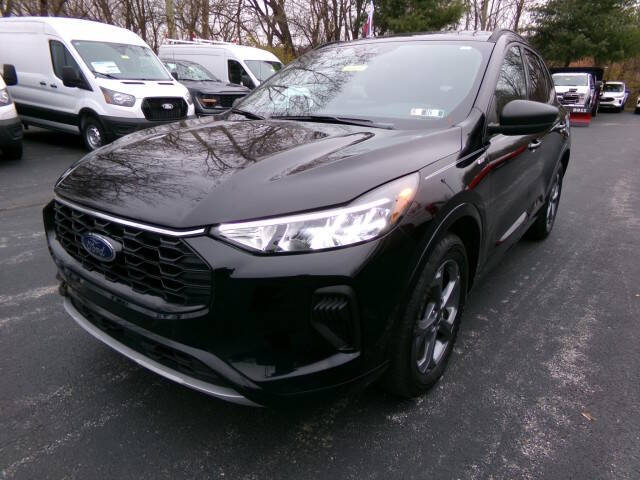 2023 Ford Escape ST-Line