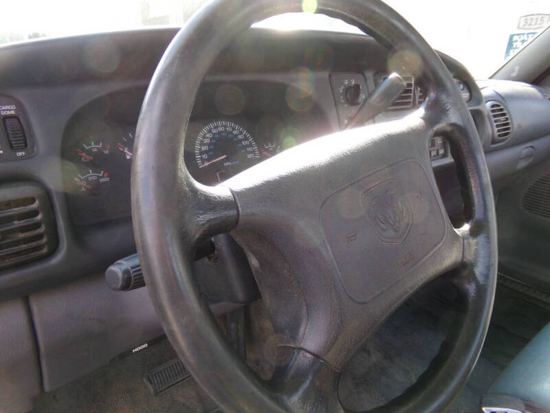 1999 Dodge Ram 1500 ST