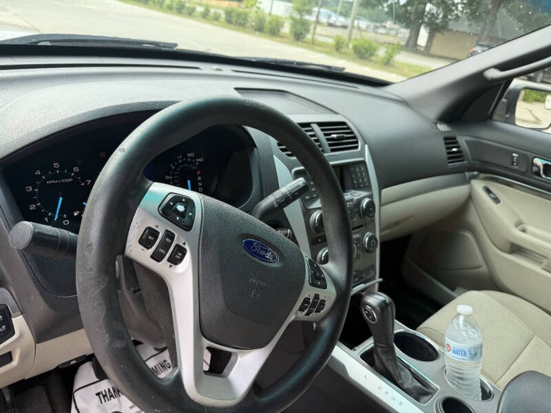 2014 Ford Explorer