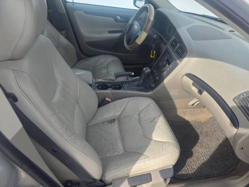 2002 Volvo V70 2.4