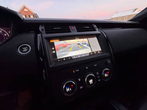 2020 Land Rover Discovery SE