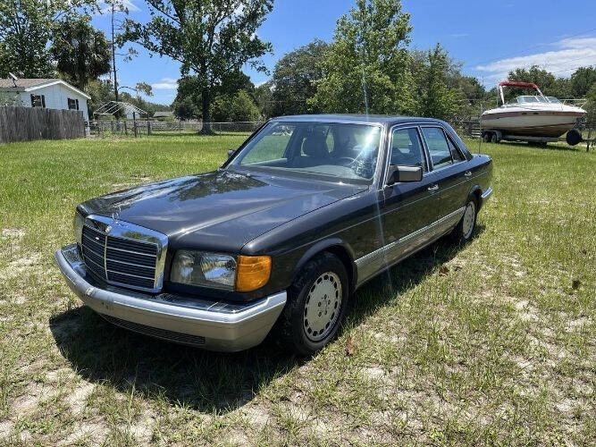 1986 Mercedes-Benz 300-Class 300 E